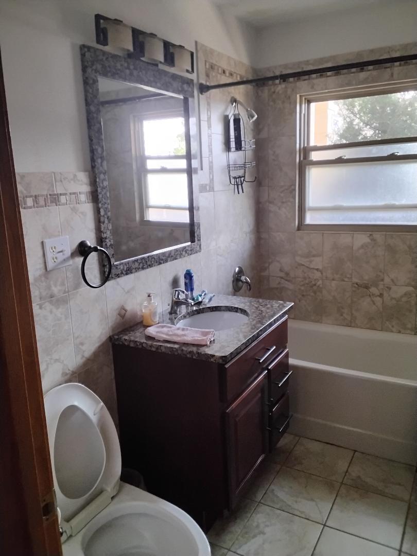 6737 W Irving Park Road Unit: 1C