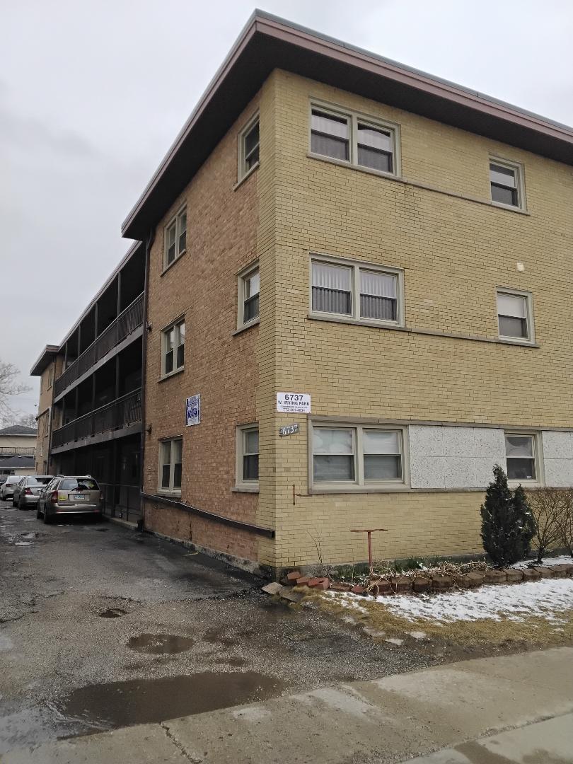 6737 W Irving Park Road Unit: 1C