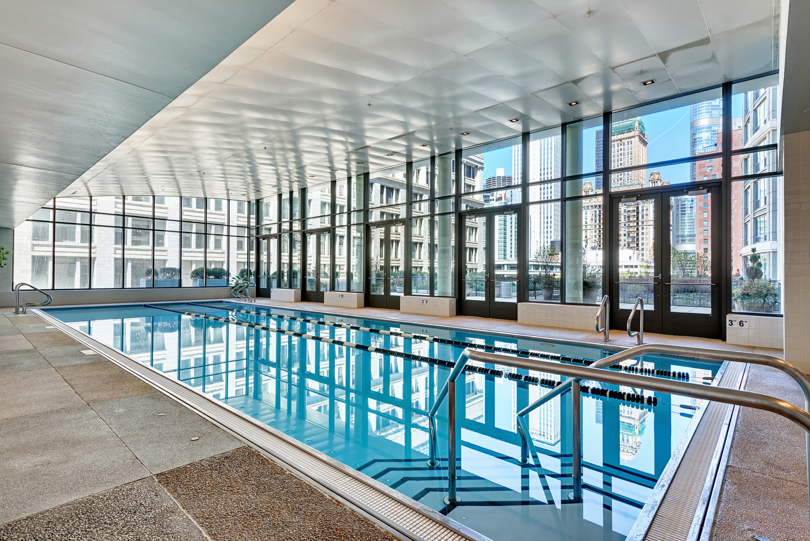 130 N Garland Court Unit: 1411-1412