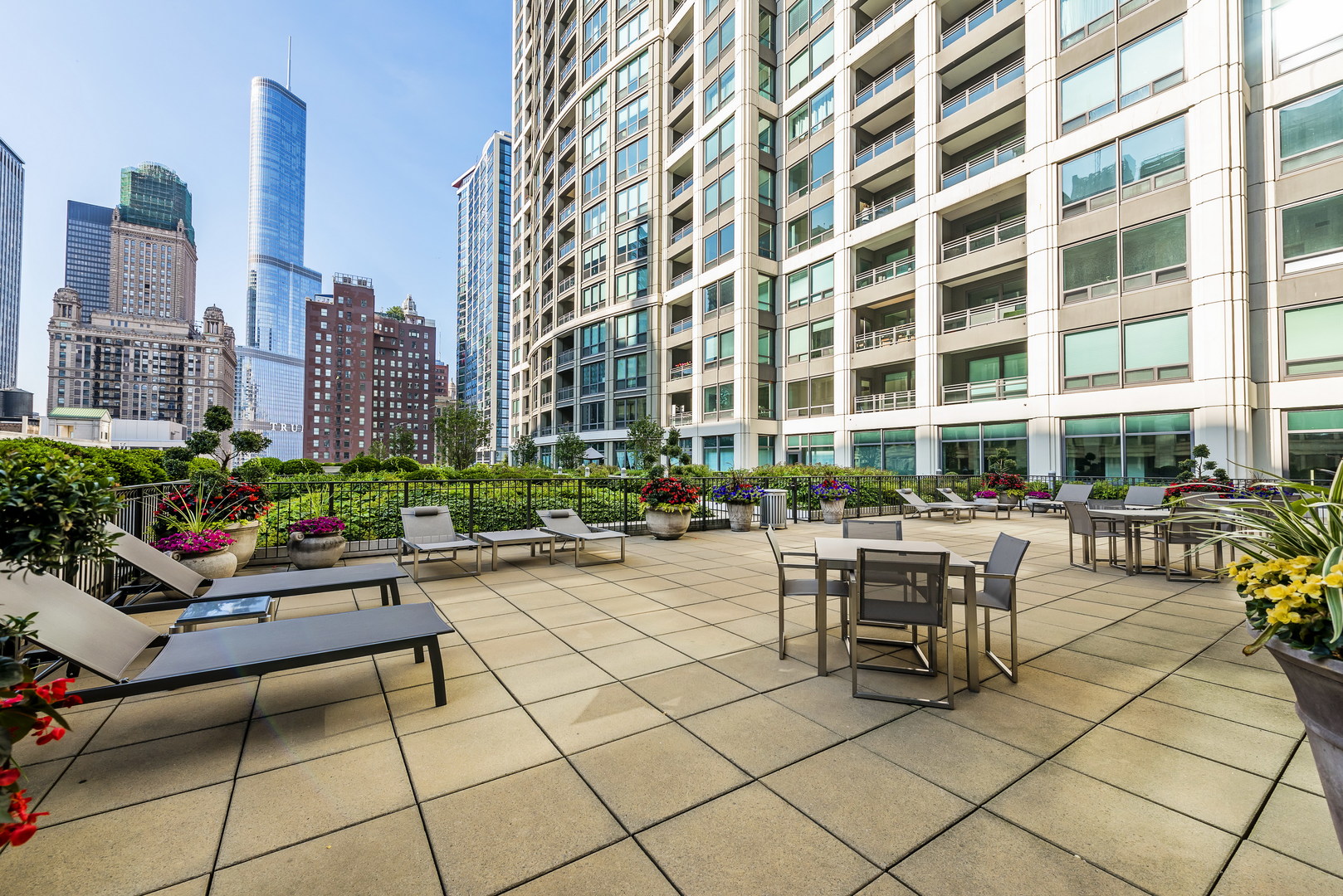 130 N Garland Court Unit: 1411-1412
