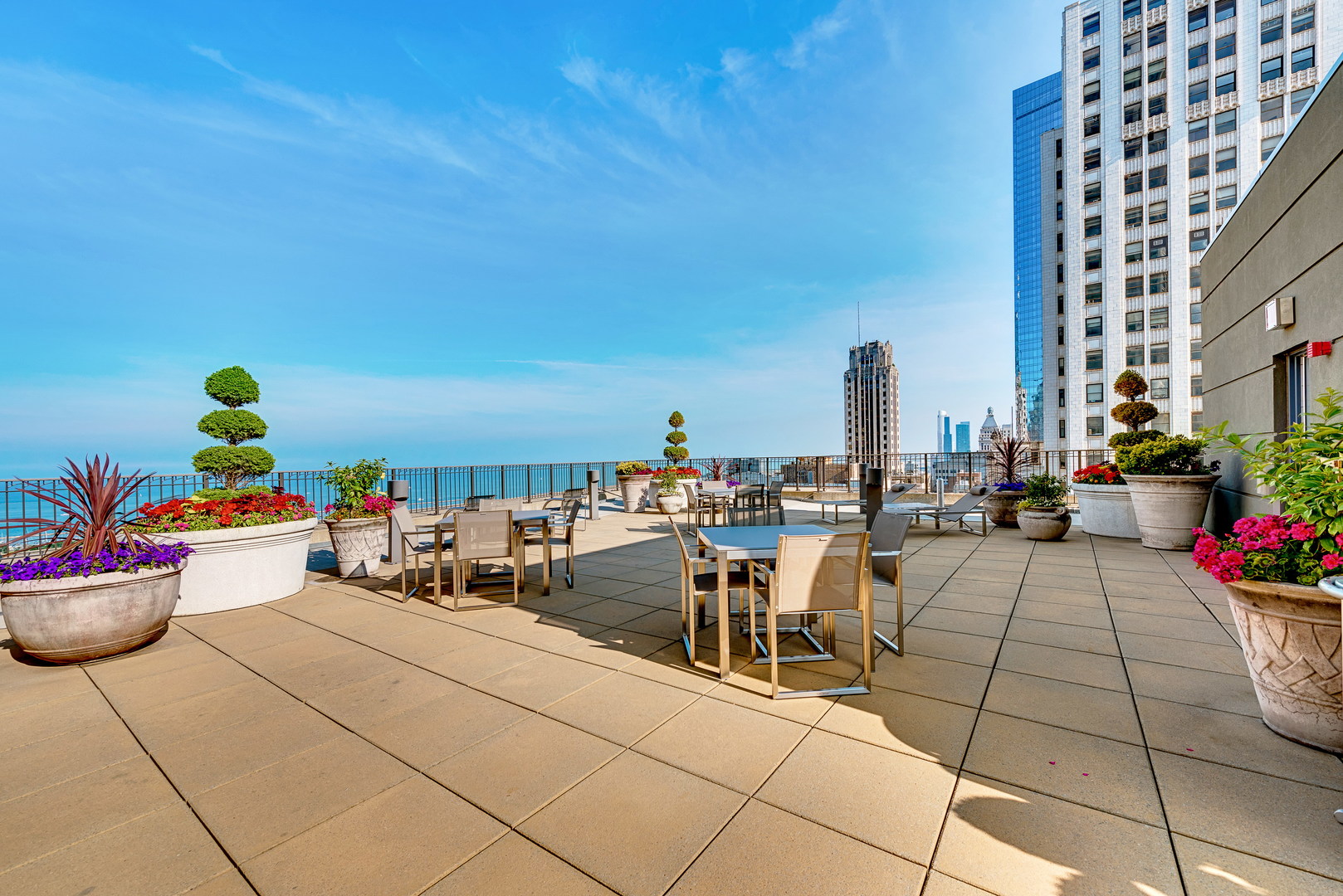 130 N Garland Court Unit: 1411-1412