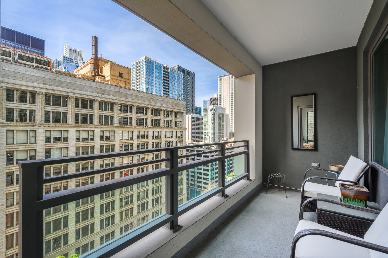 130 N Garland Court Unit: 1411-1412