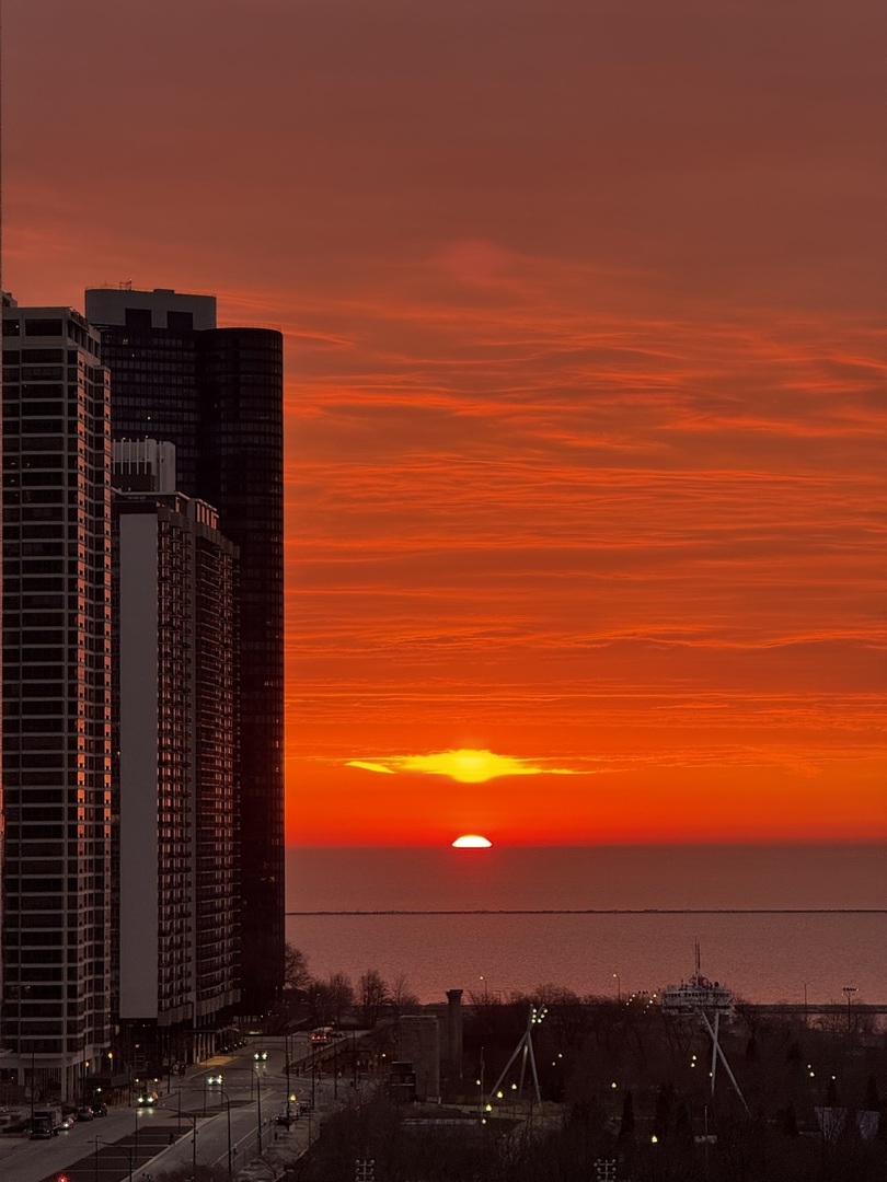 130 N Garland Court Unit: 1411-1412