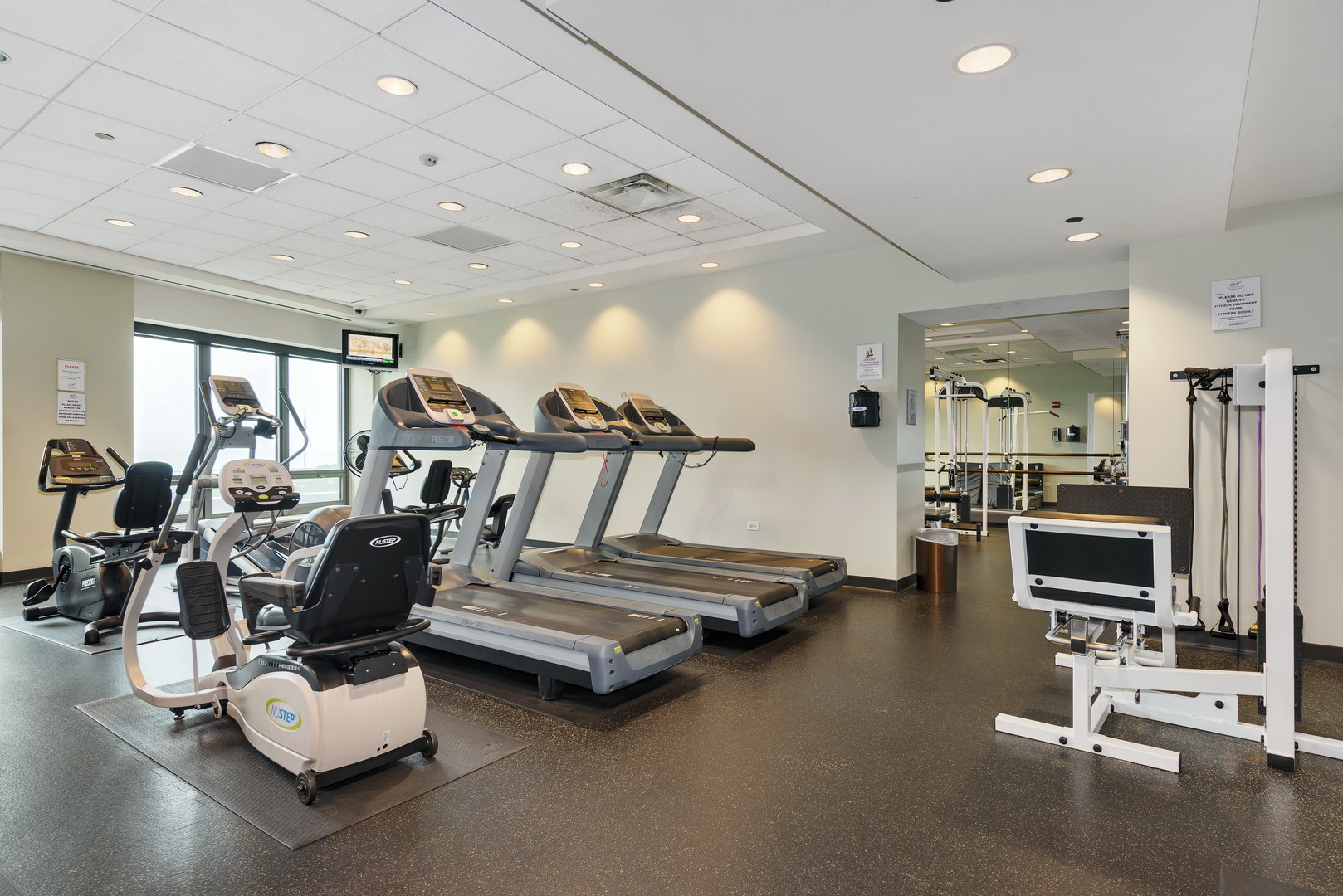 130 N Garland Court Unit: 1411-1412