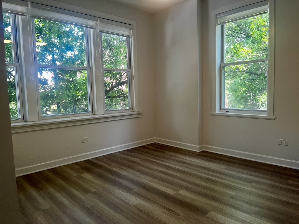 5325 N Damen Avenue Unit: 2N