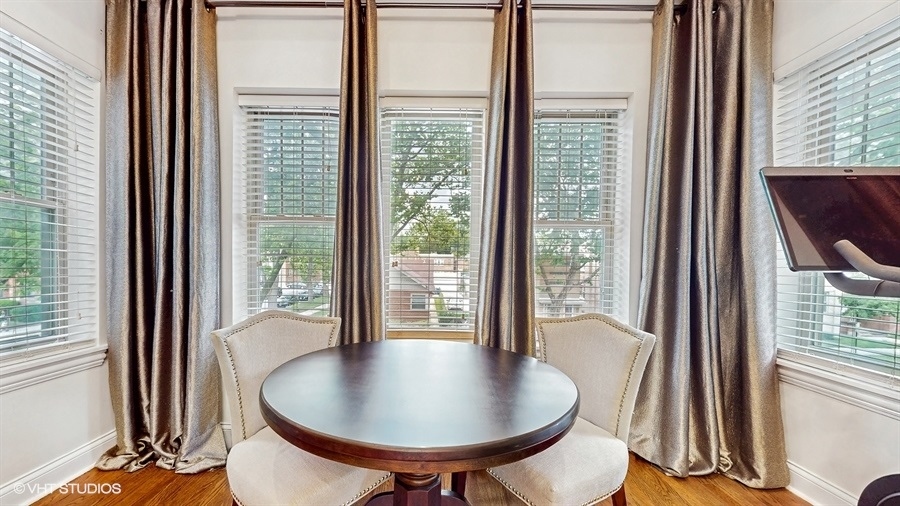 5803 N Campbell Avenue Unit: 2