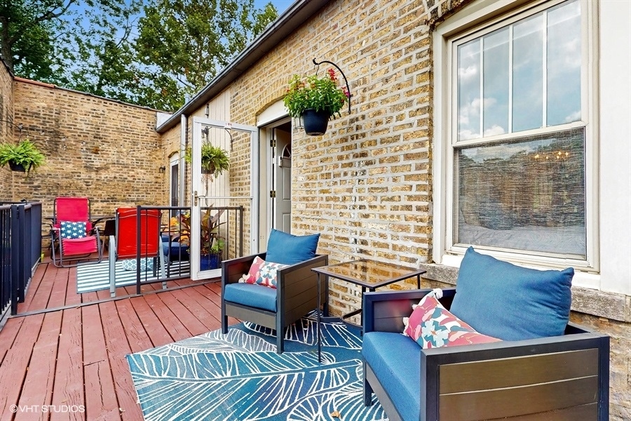 5803 N Campbell Avenue Unit: 2