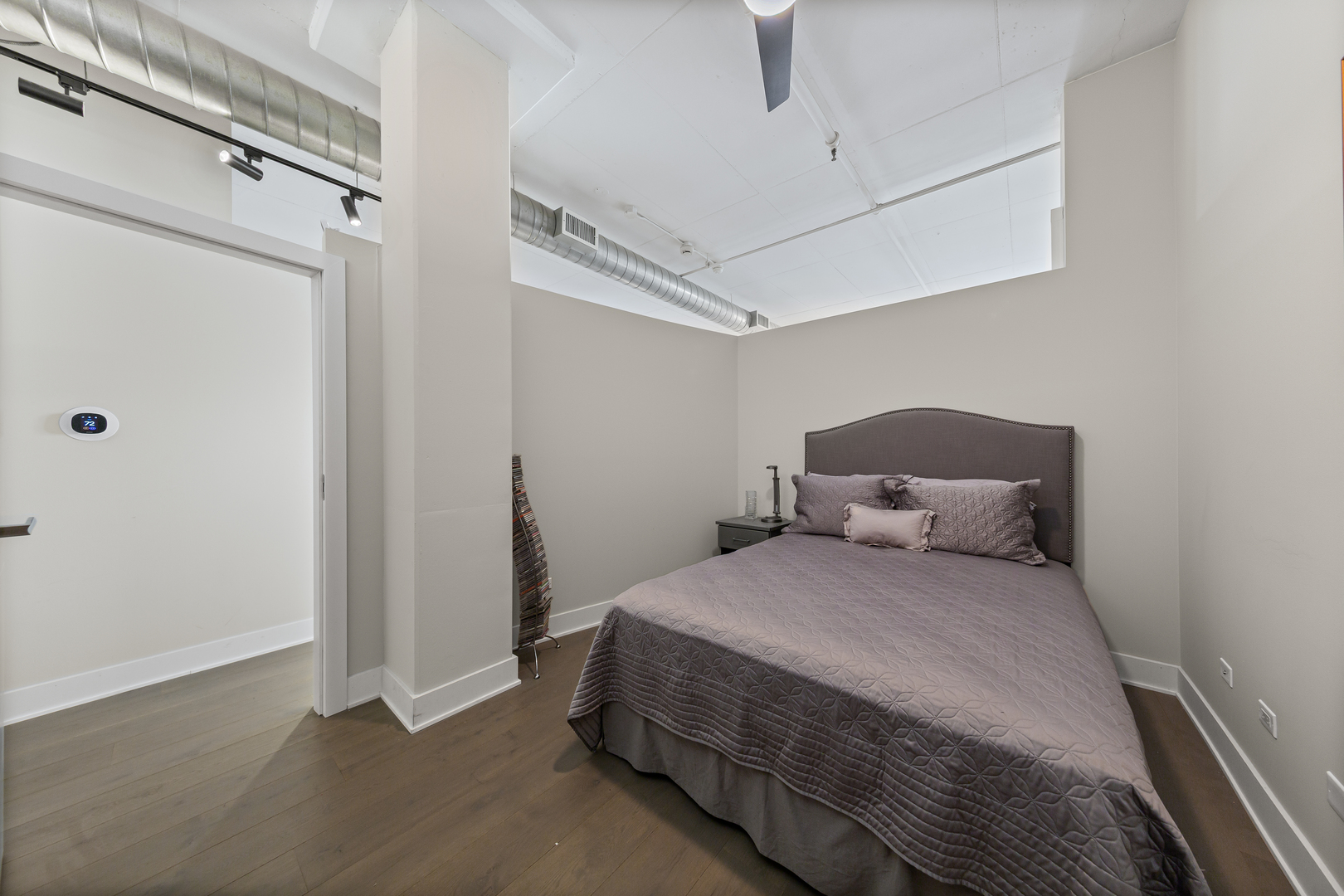 1301 W Madison Street Unit: 306