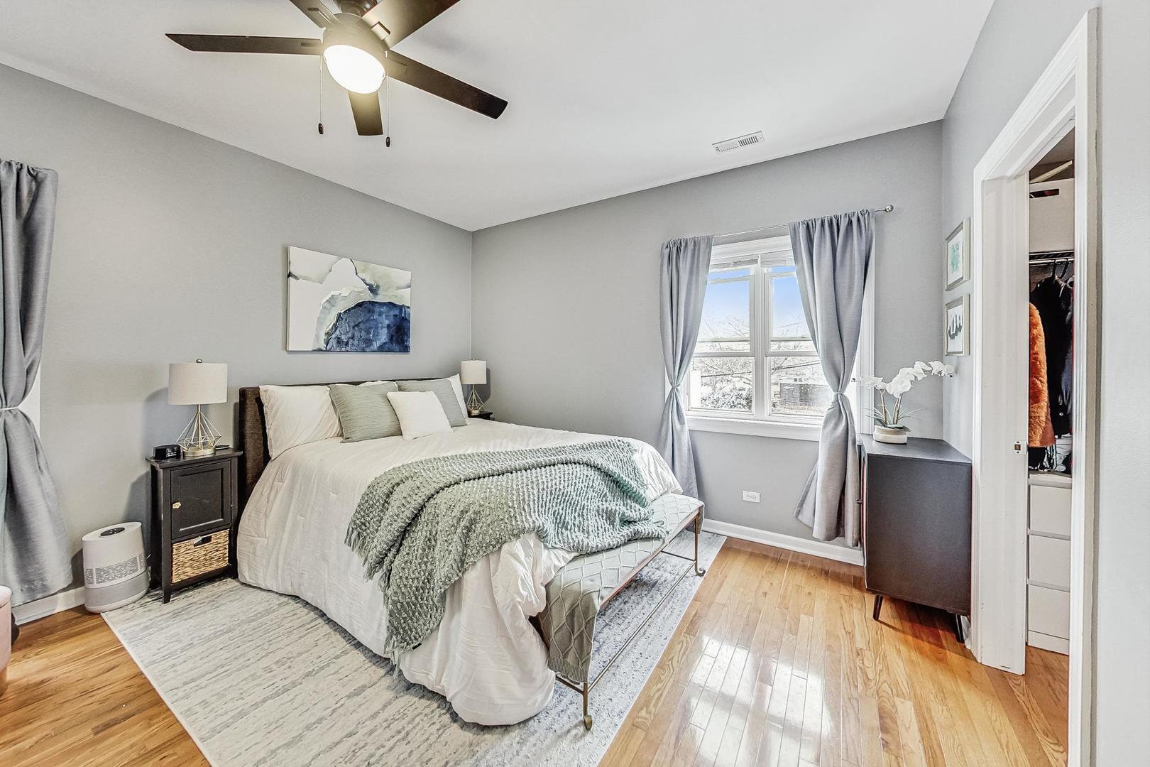 2661 W BELDEN Avenue Unit: 2