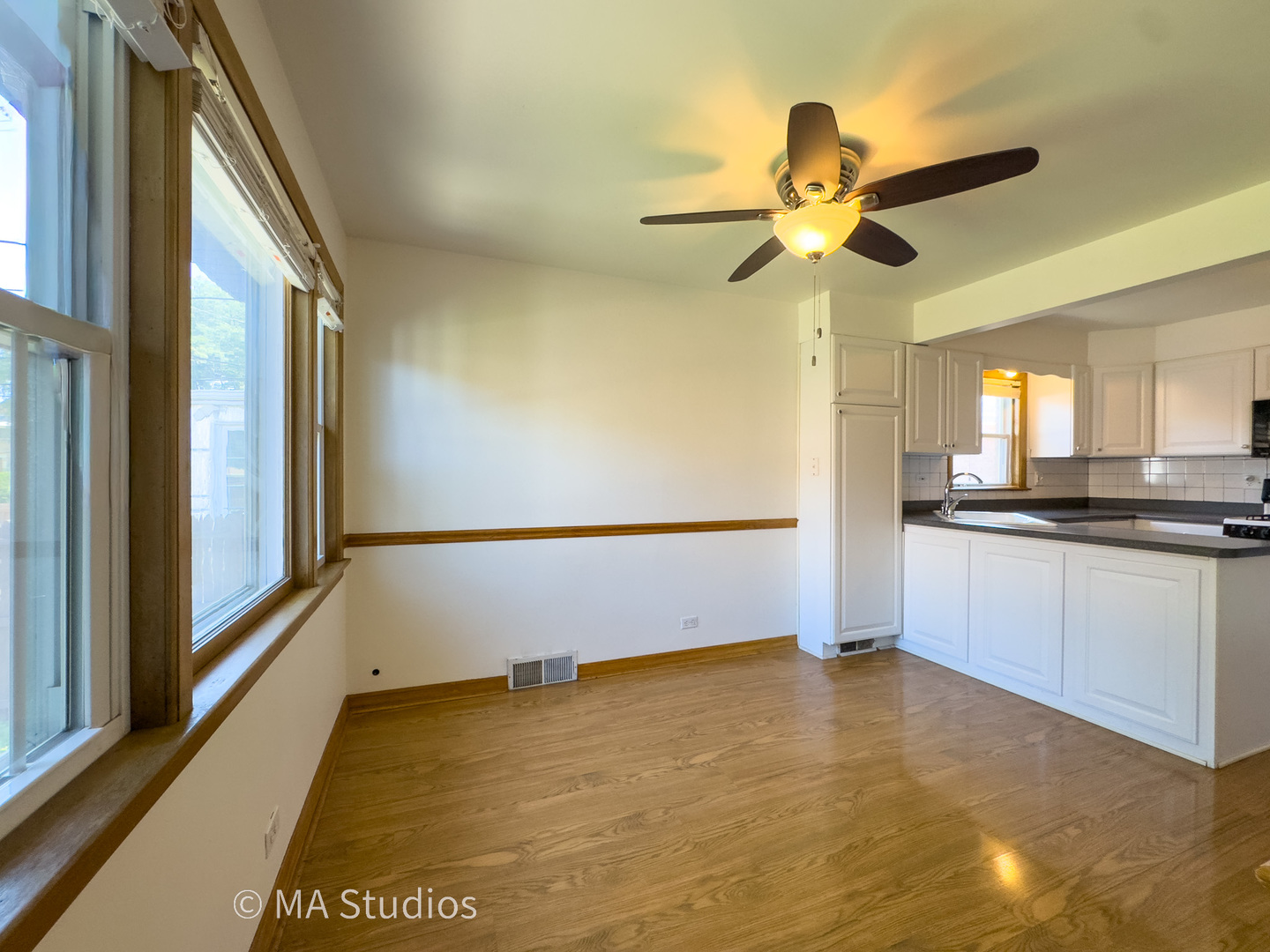 7204 W Myrtle Avenue