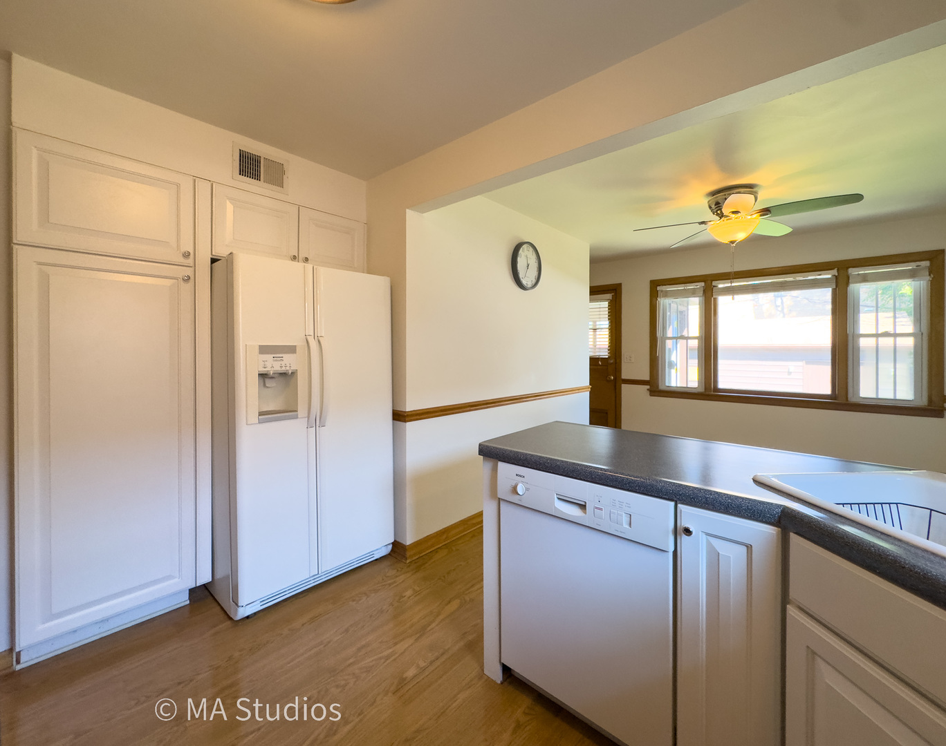 7204 W Myrtle Avenue