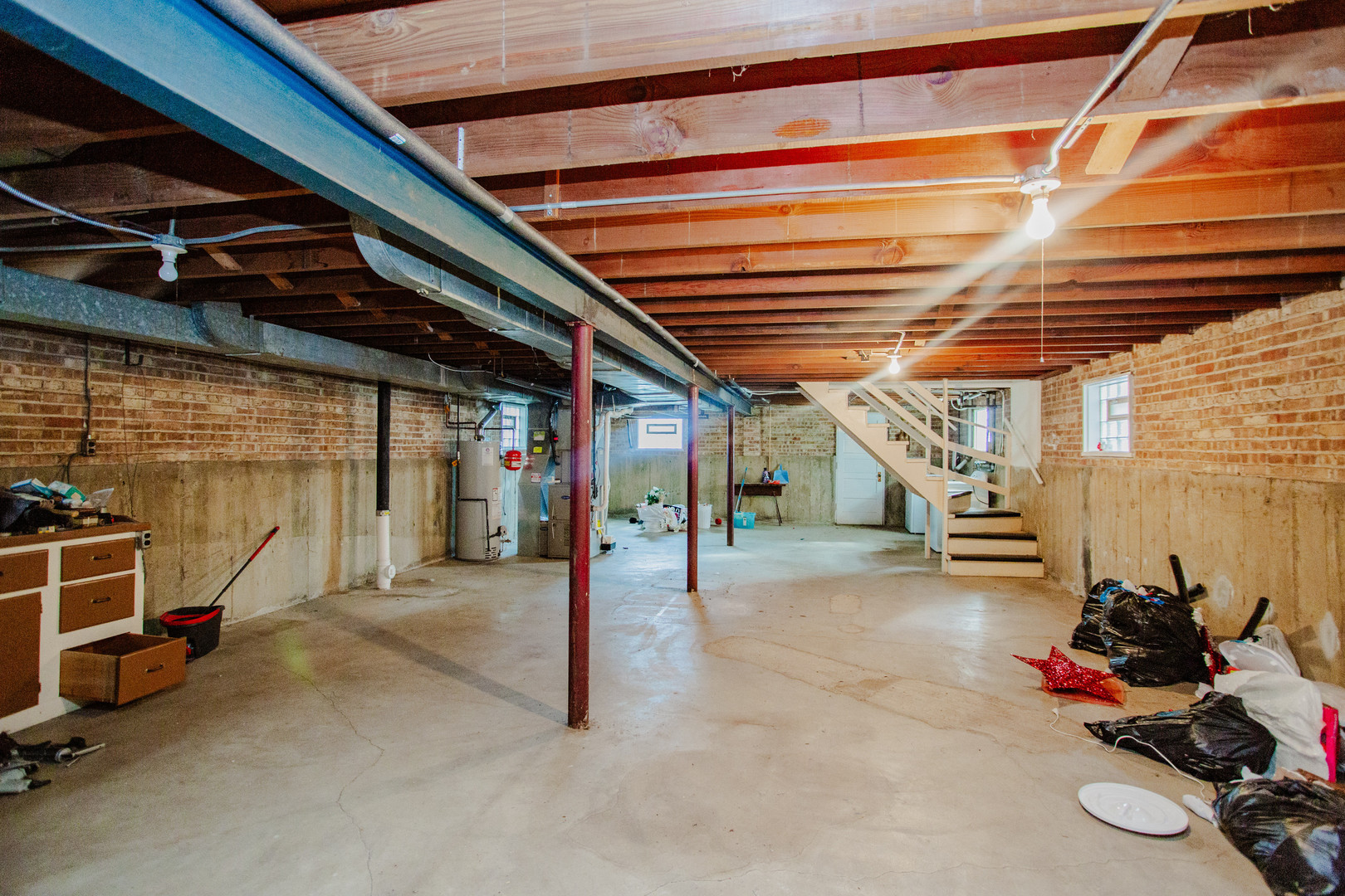 6505 N Nordica Avenue