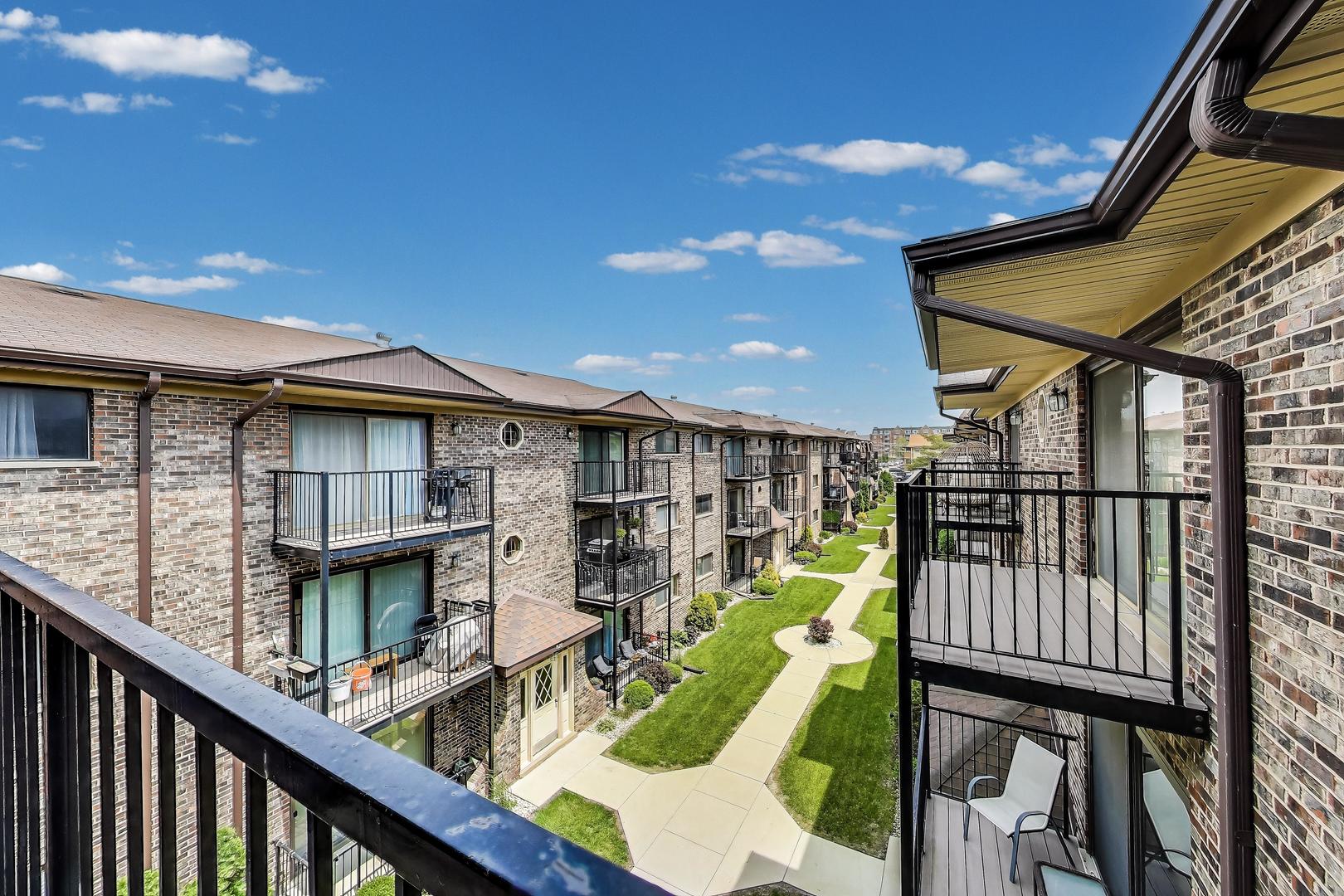 7616 W Lawrence Avenue Unit: 3A