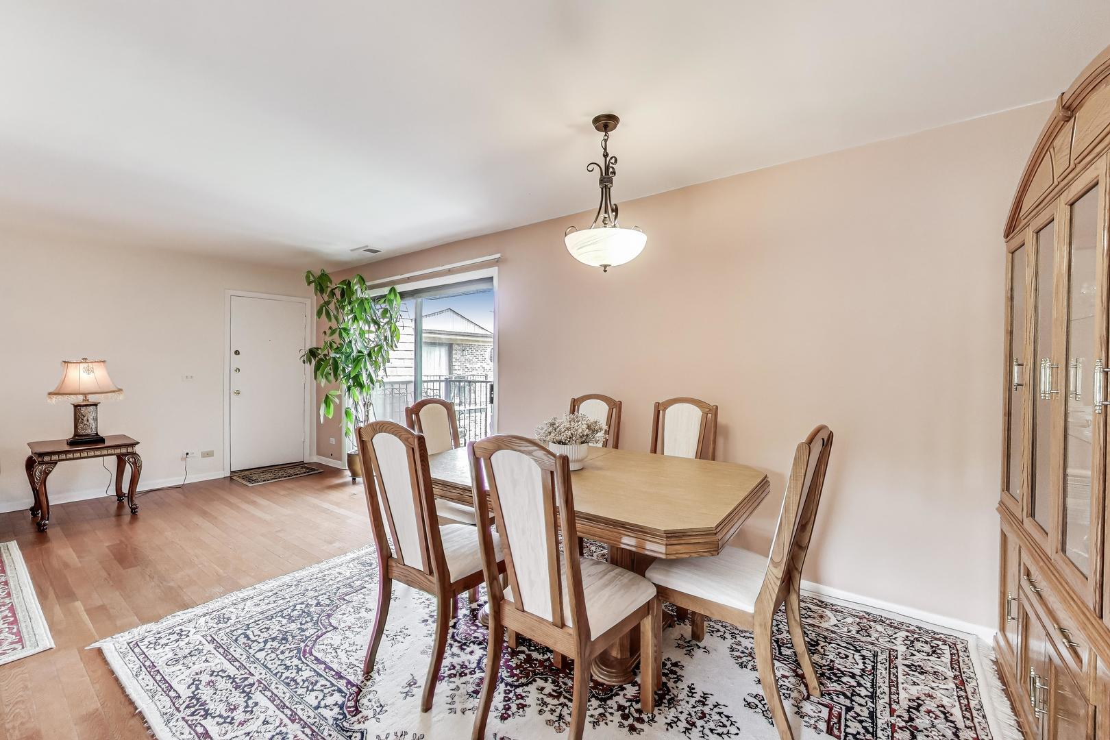 7616 W Lawrence Avenue Unit: 3A