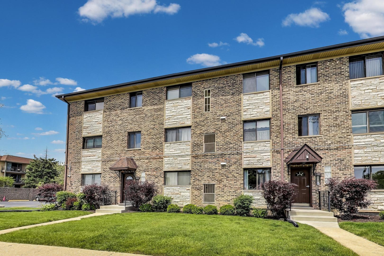 7616 W Lawrence Avenue Unit: 3A