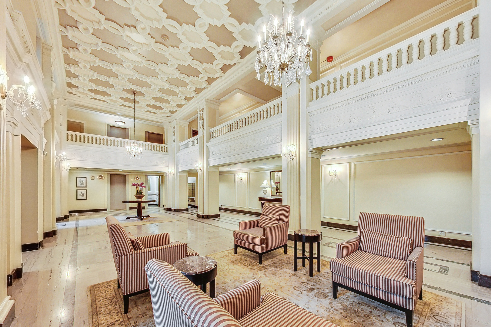 3520 N LAKE SHORE Drive Unit: 4M