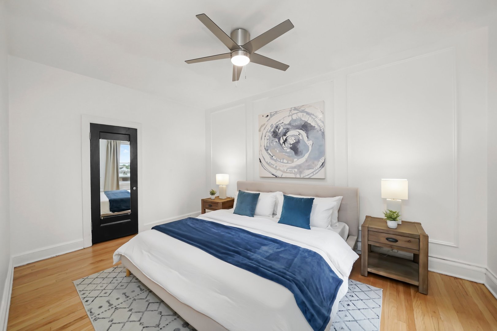 3520 N LAKE SHORE Drive Unit: 4M