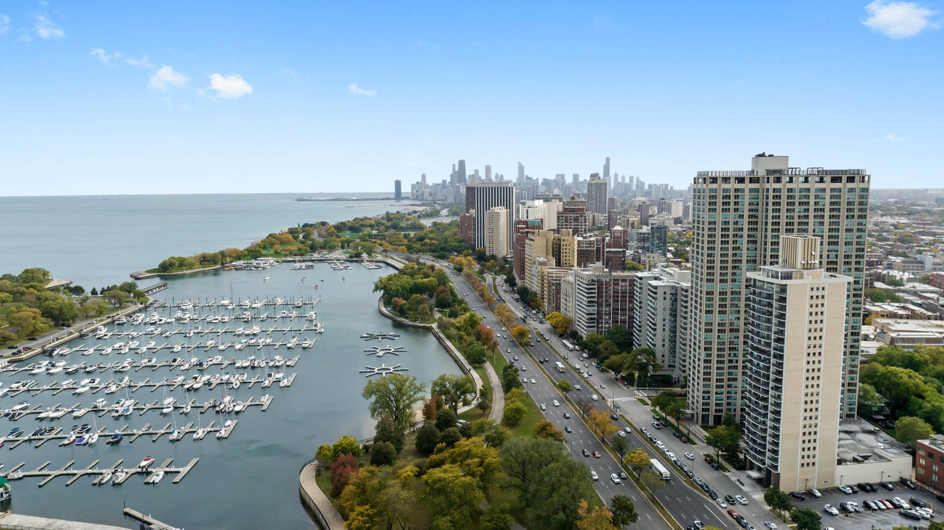 3520 N LAKE SHORE Drive Unit: 4M