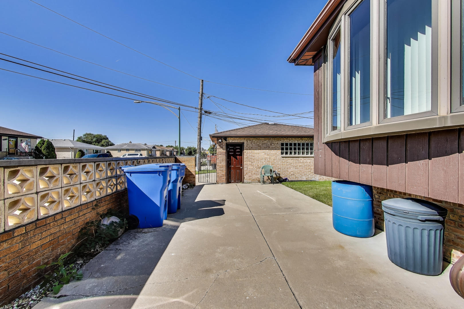 5700 N Orange Avenue