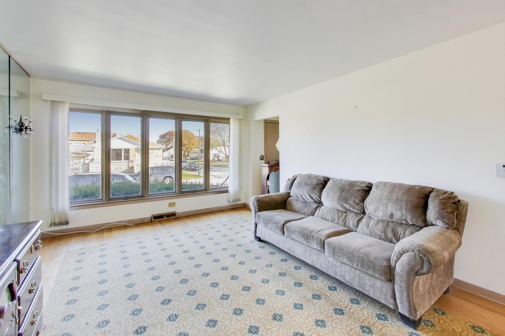 5700 N Orange Avenue