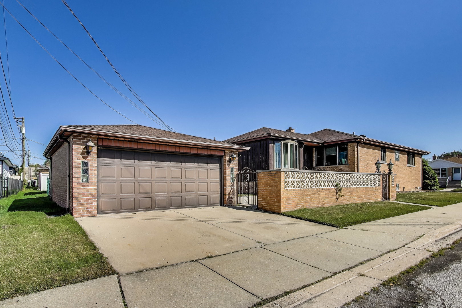 5700 N Orange Avenue