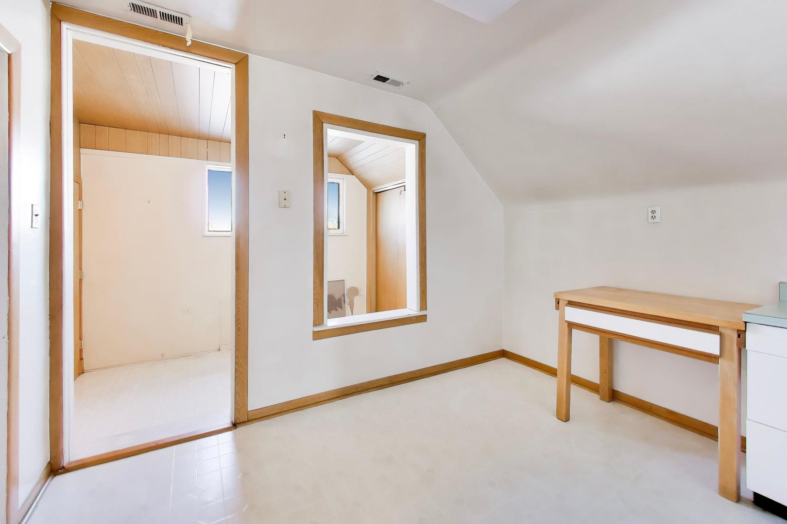 6212 W Norwood Street