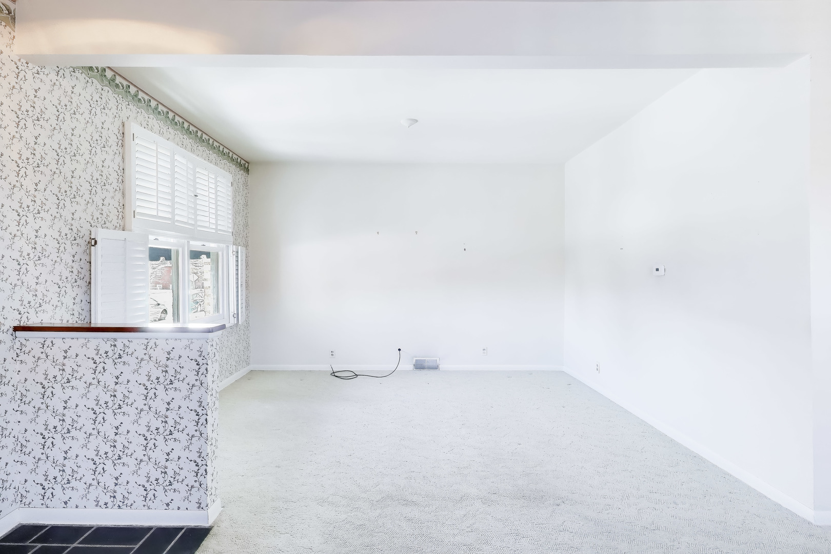 6516 N Nordica Avenue