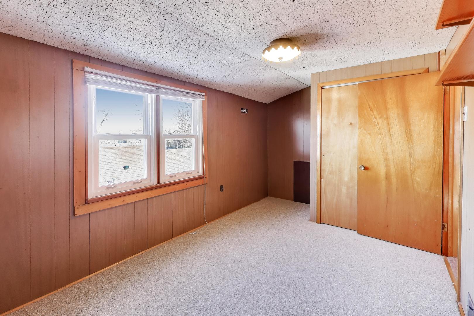 6516 N Nordica Avenue