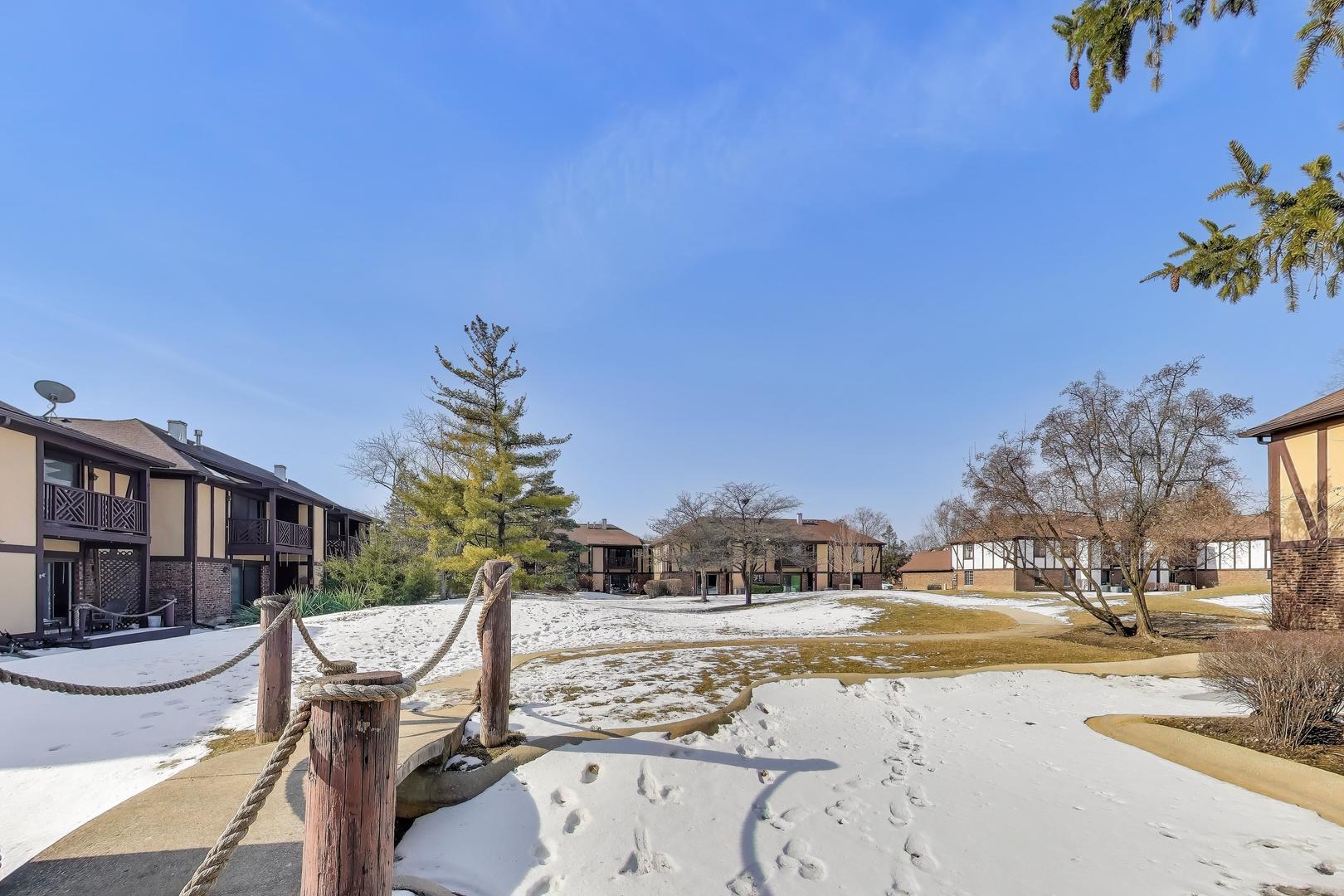 1720 Lakecliffe Drive Unit: A