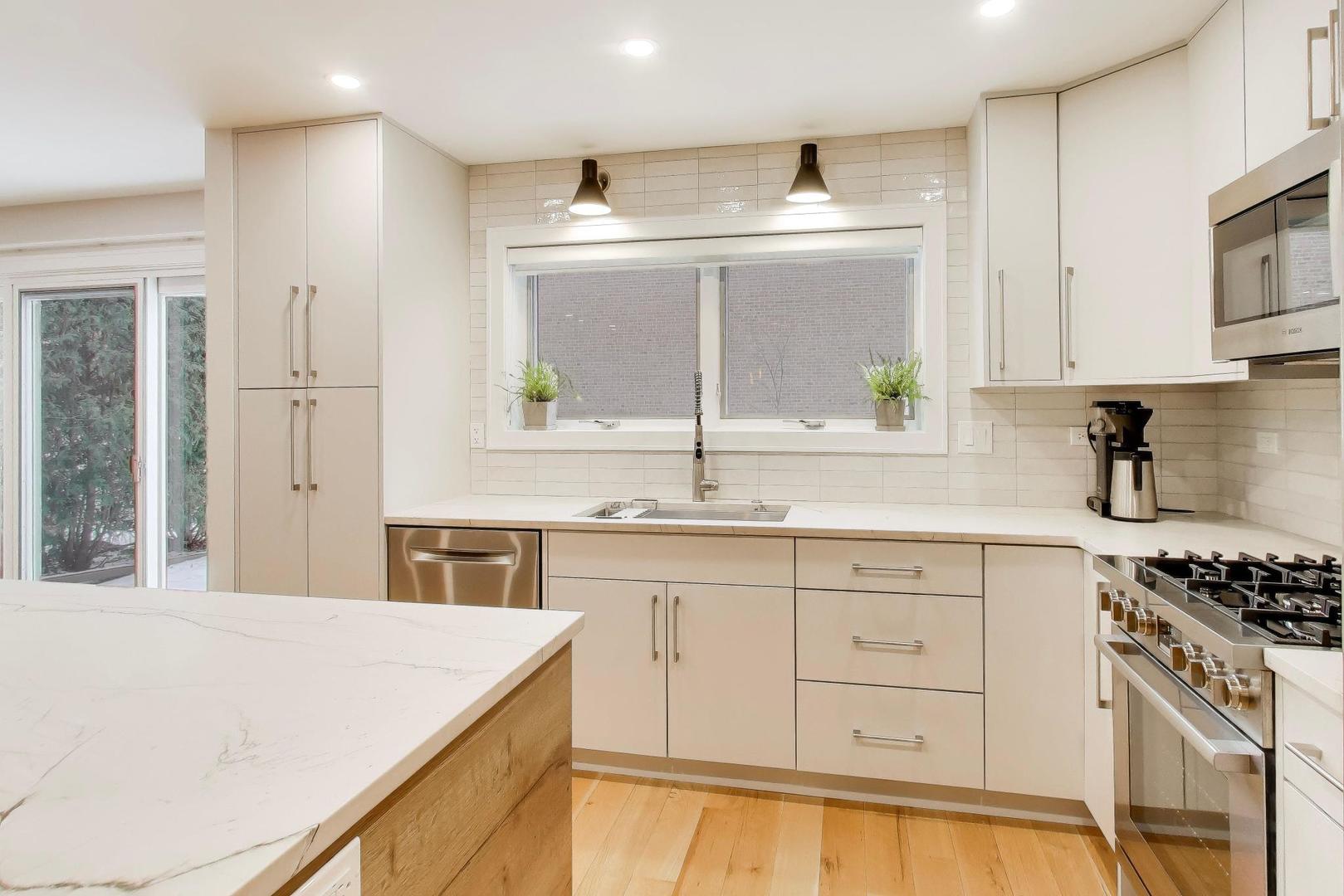 1821 Wildberry Drive Unit: A