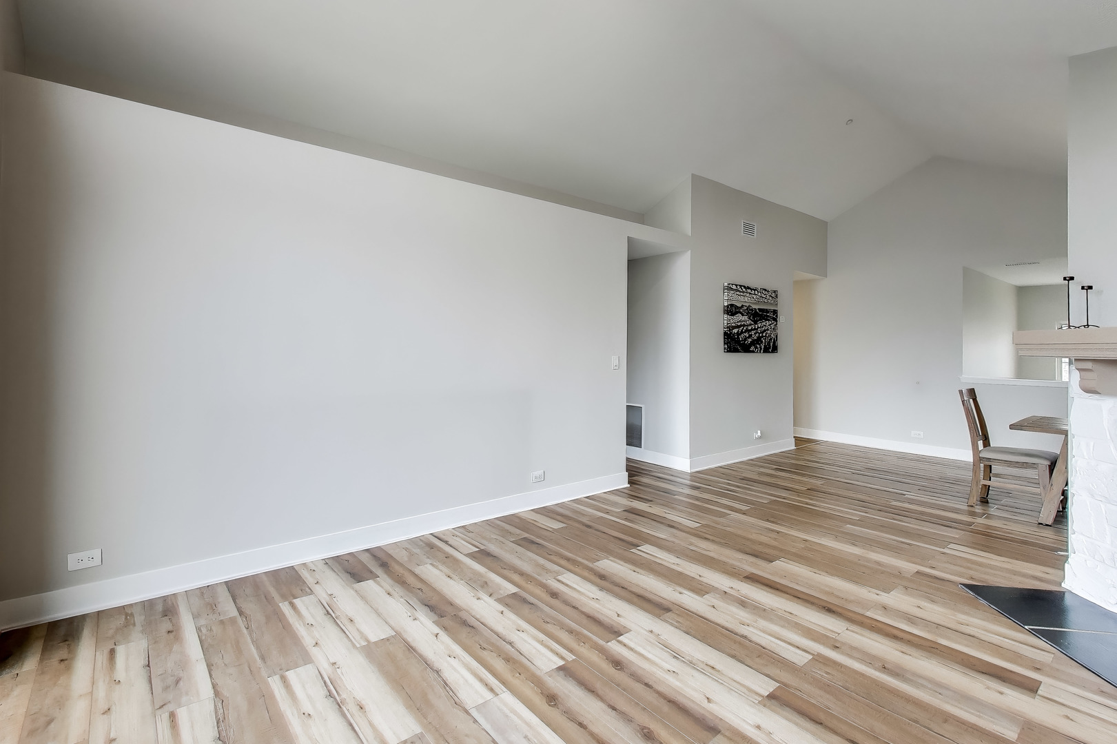 422 Cromwell Circle Unit: 2