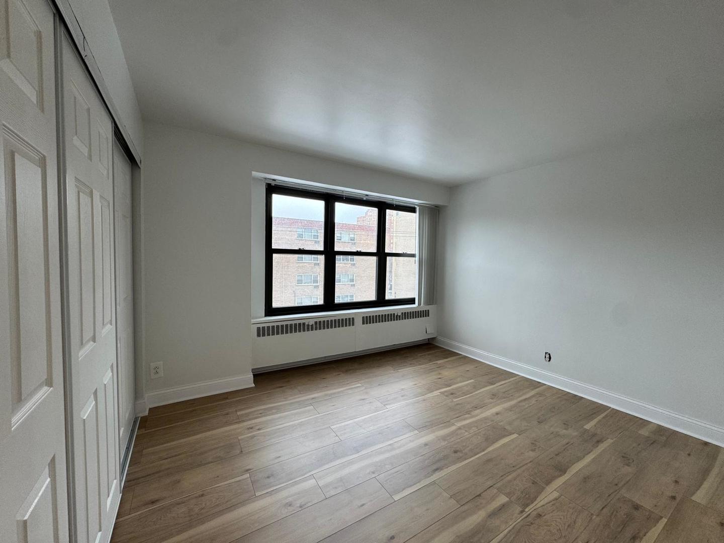 6118 N Sheridan Road Unit: 410