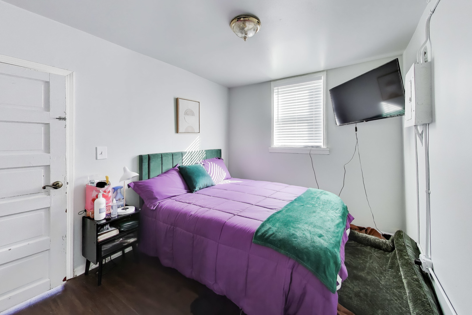 1618 N Rockwell Street