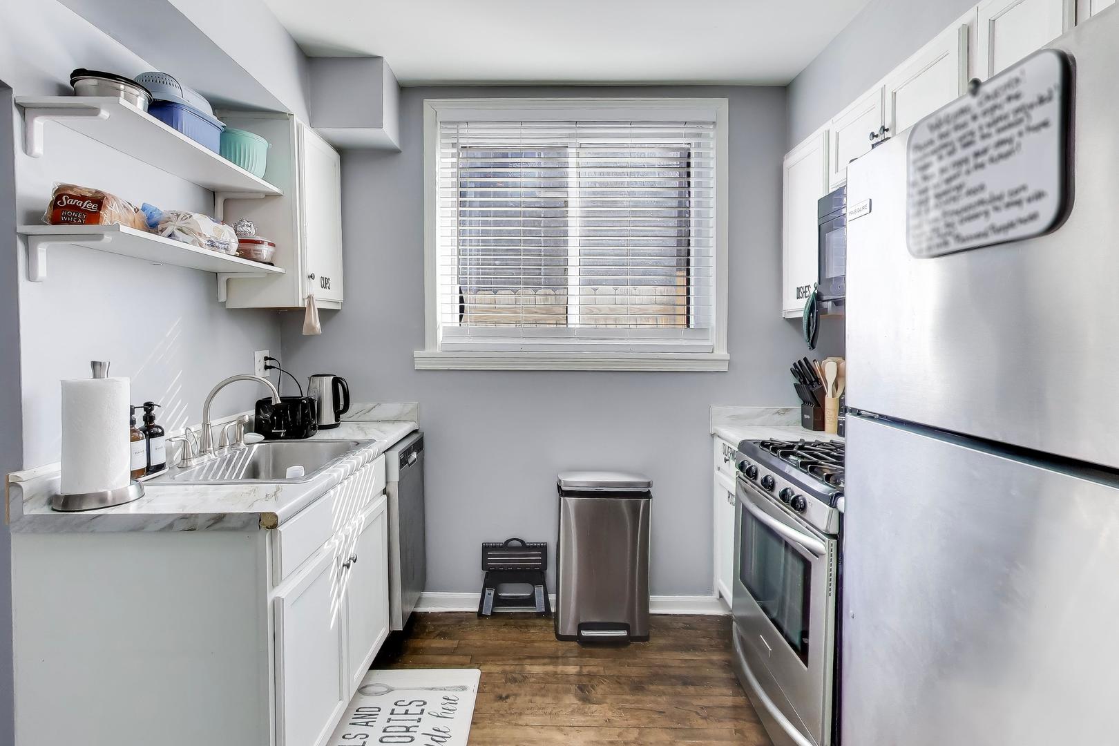 1618 N Rockwell Street