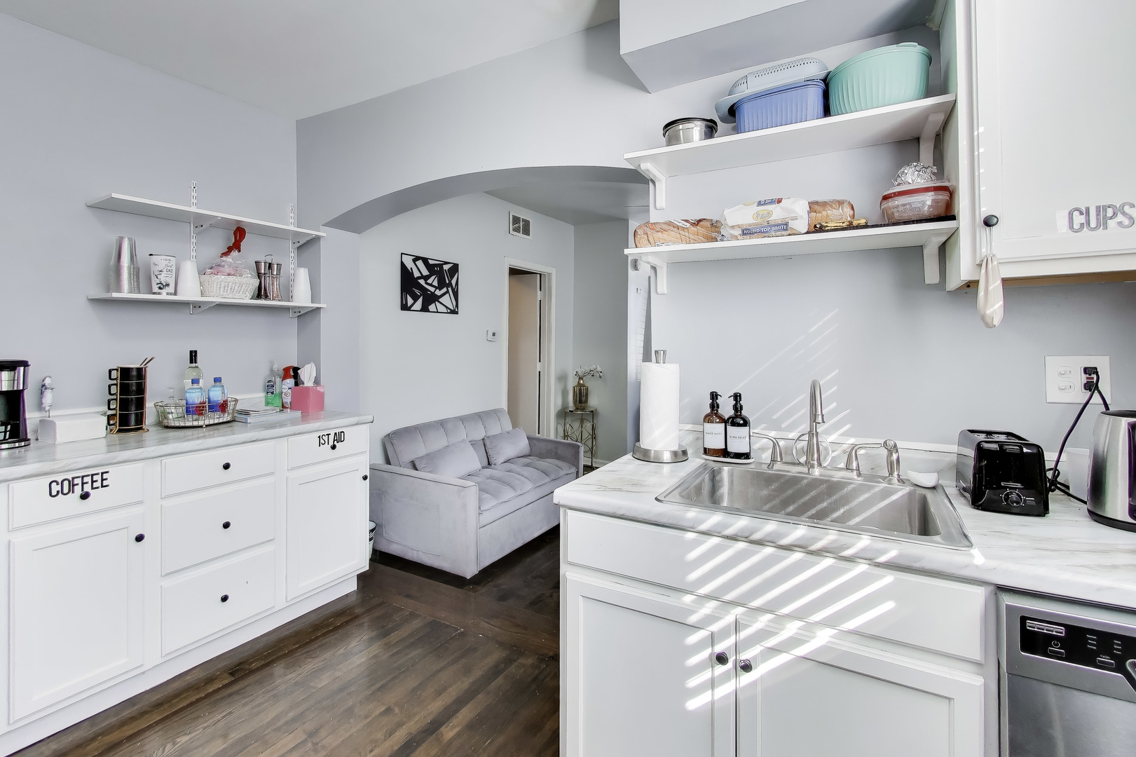 1618 N Rockwell Street