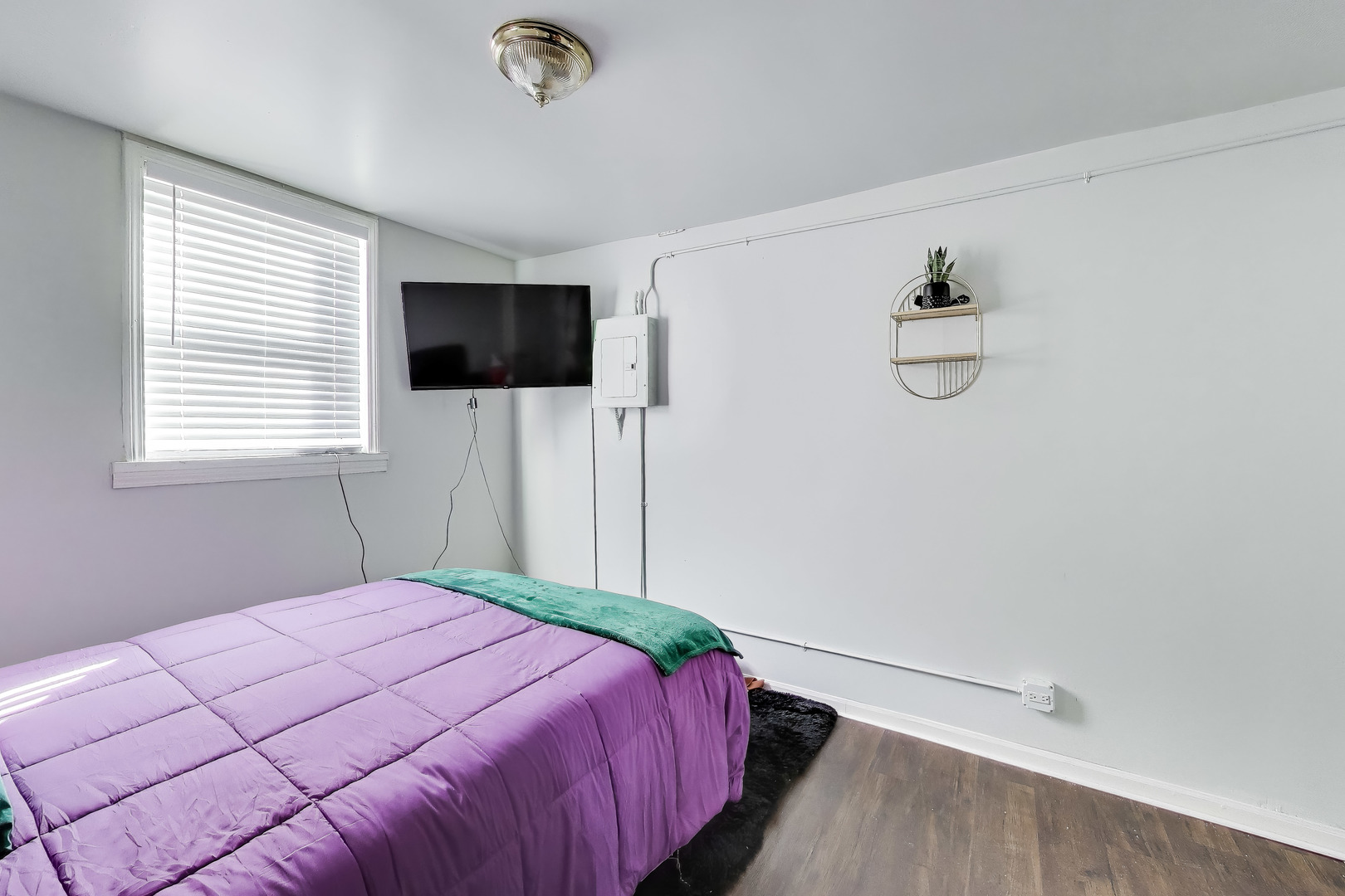 1618 N Rockwell Street