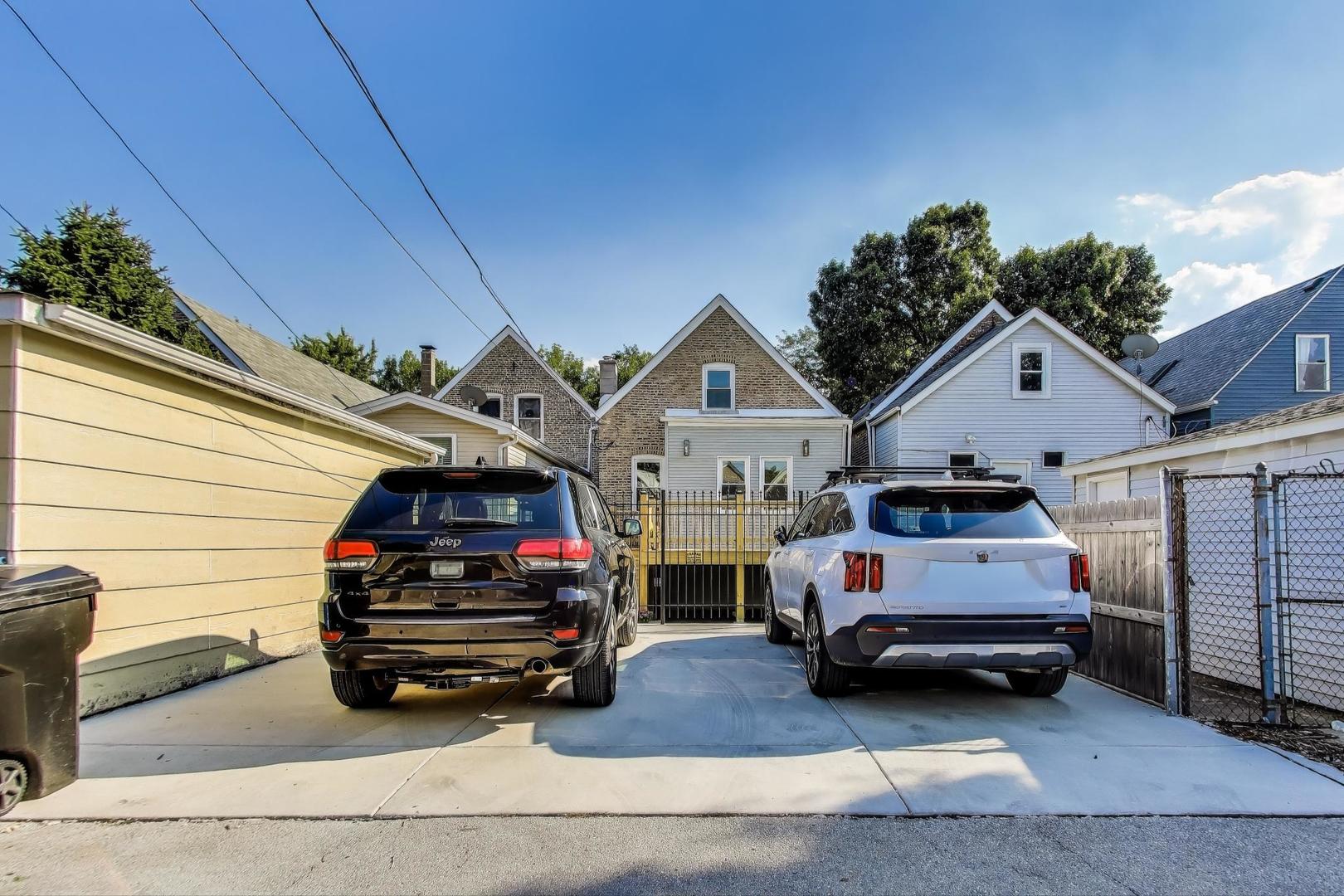 3440 W Hirsch Street