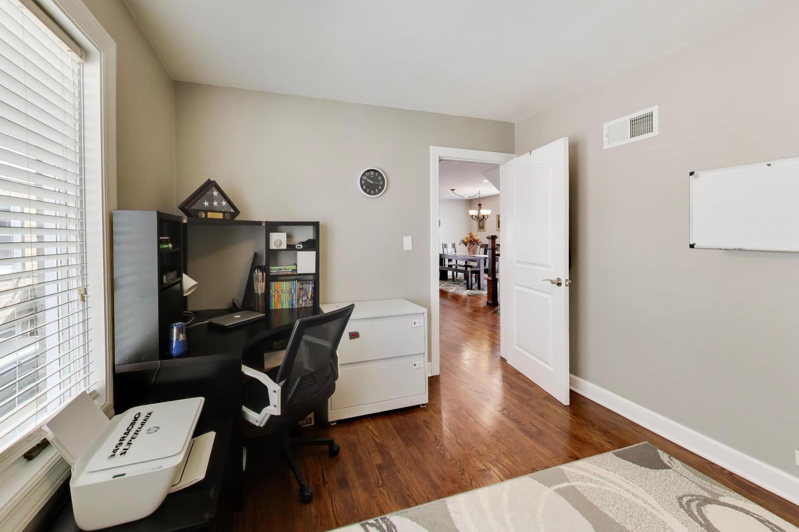 5011 N MOBILE Avenue