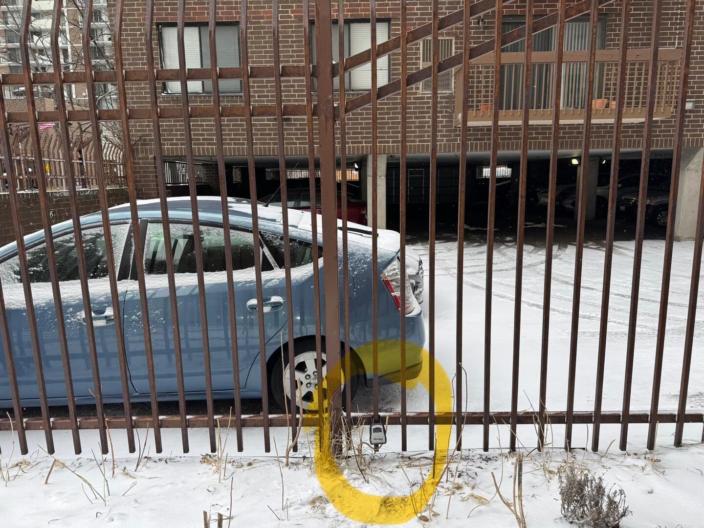 6118 N Sheridan Road Unit: 410