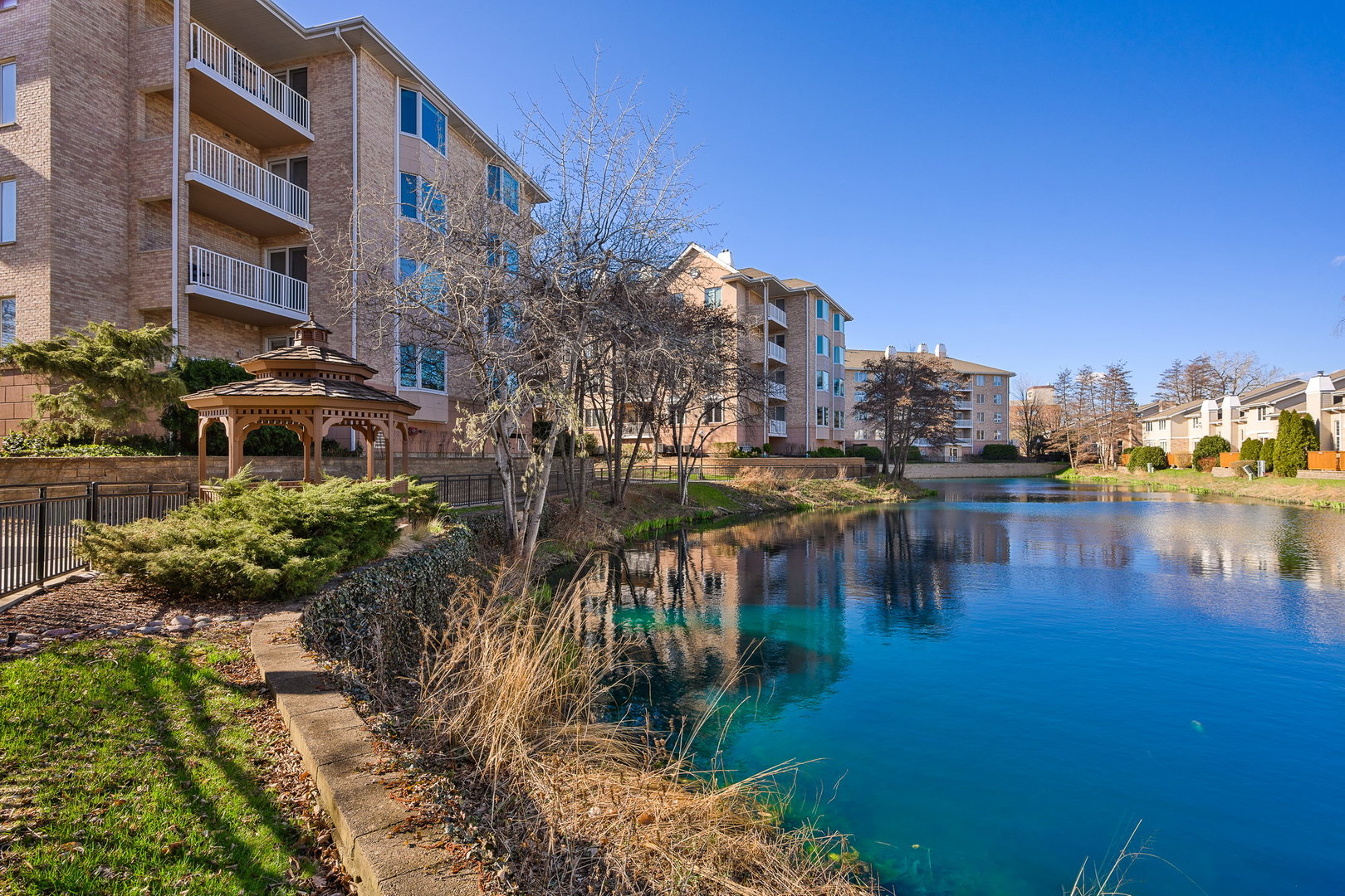 1731 Pavilion Way Way Unit: 405