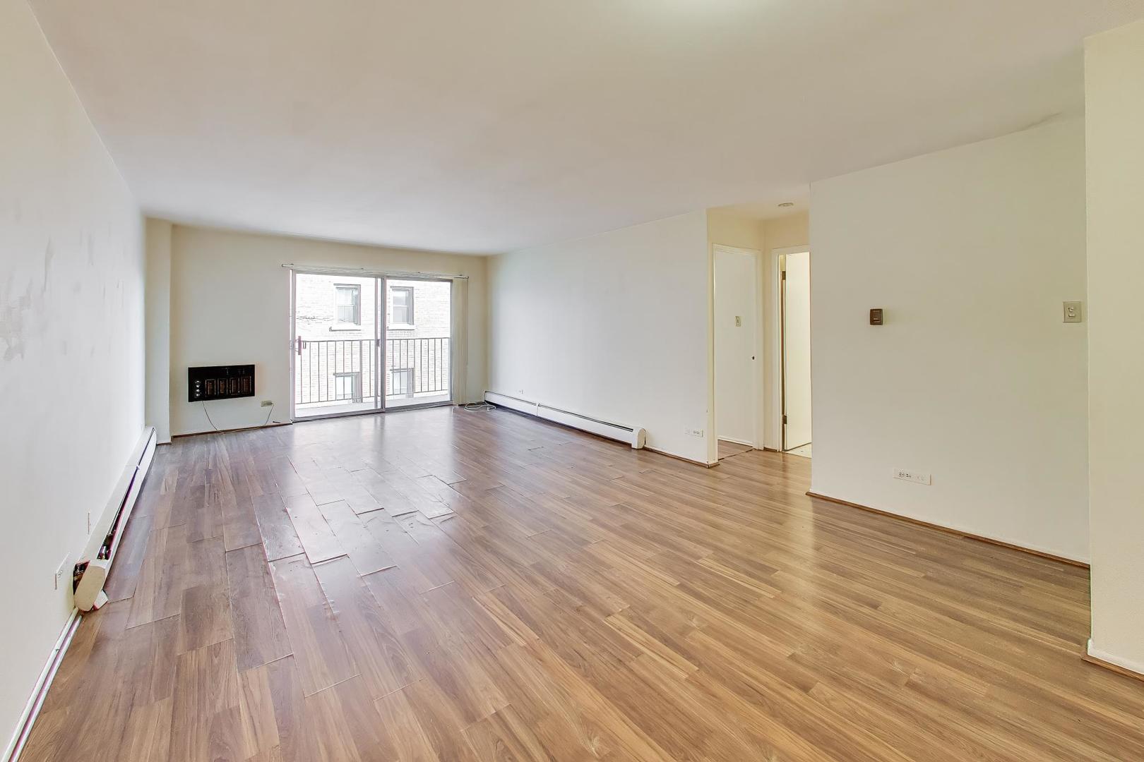 1567 Ridge Road Unit: 406
