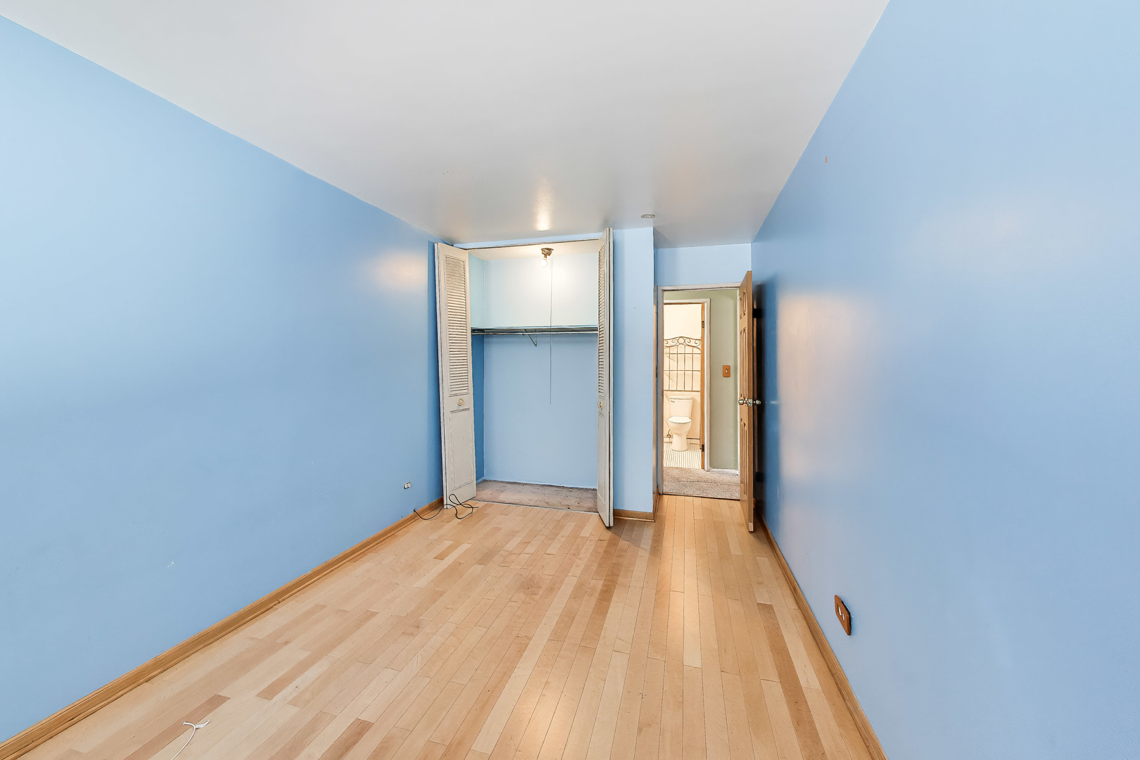 7908 W North Avenue Unit: 201C