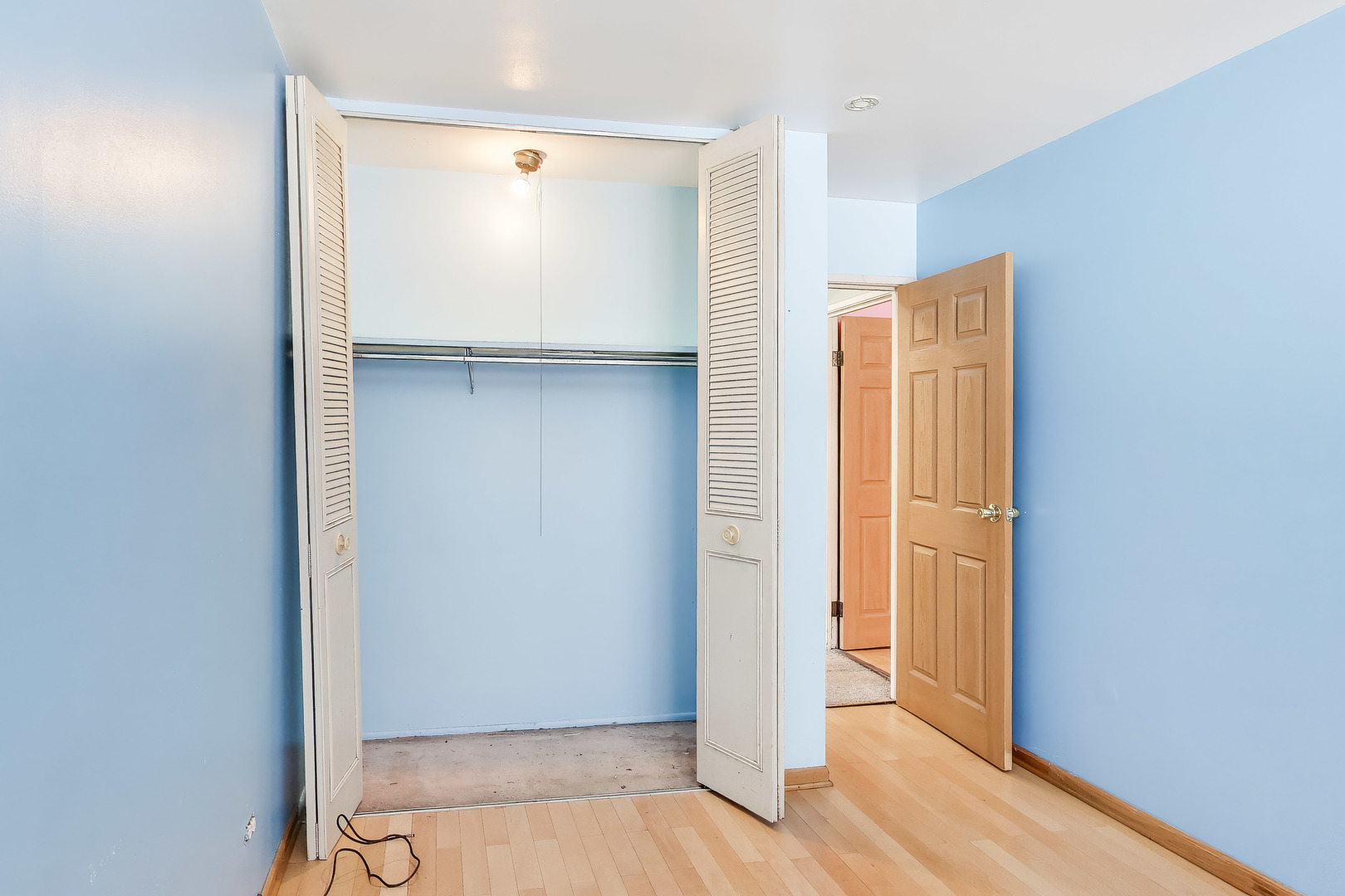 7908 W North Avenue Unit: 201C