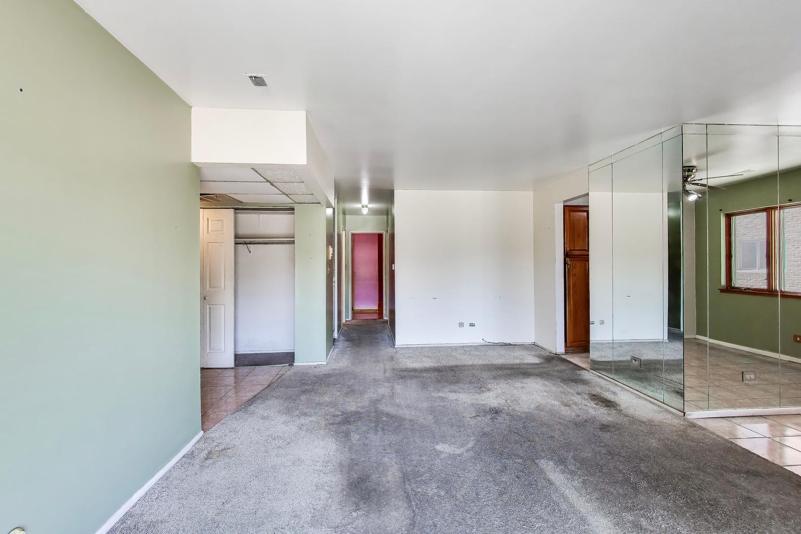 7908 W North Avenue Unit: 201C