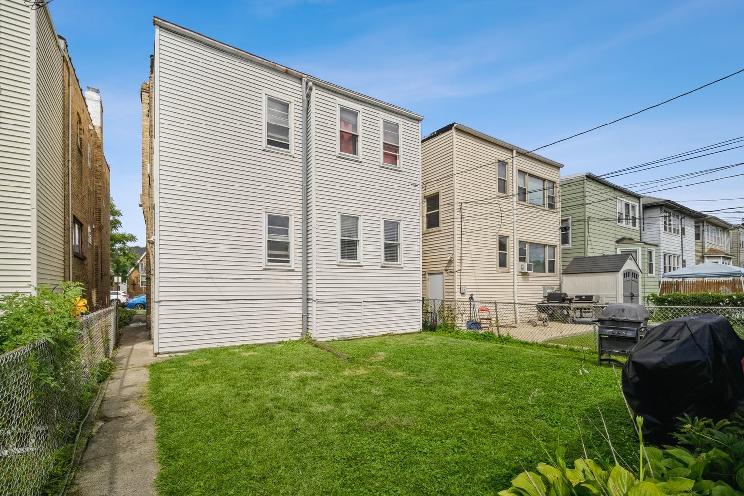 5719 N Meade Avenue Unit: 1