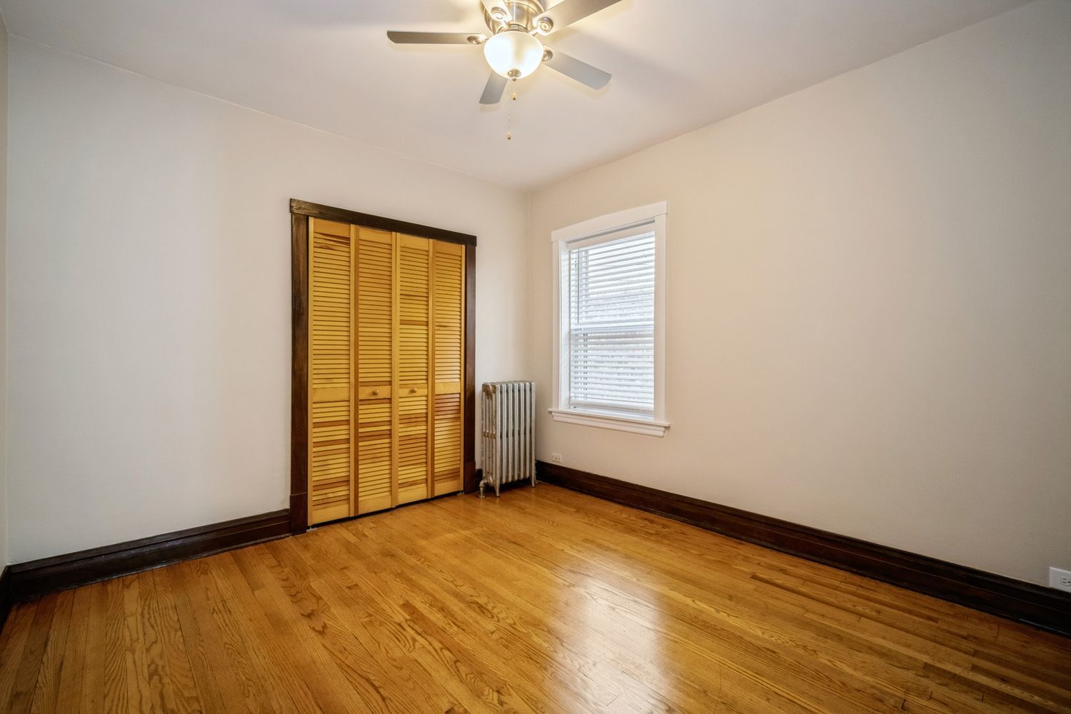 5719 N Meade Avenue Unit: 1