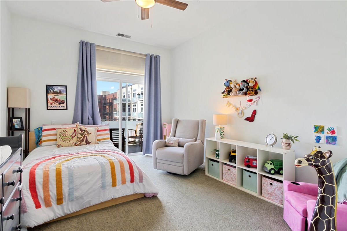 4150 N Sheridan Road Unit: 3S