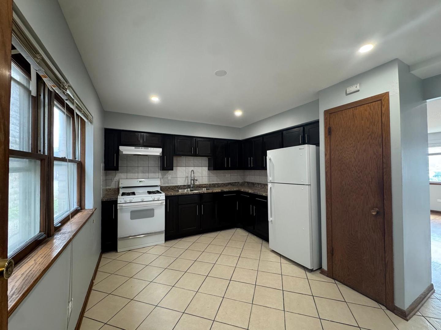 6543 16th Street Unit: 6