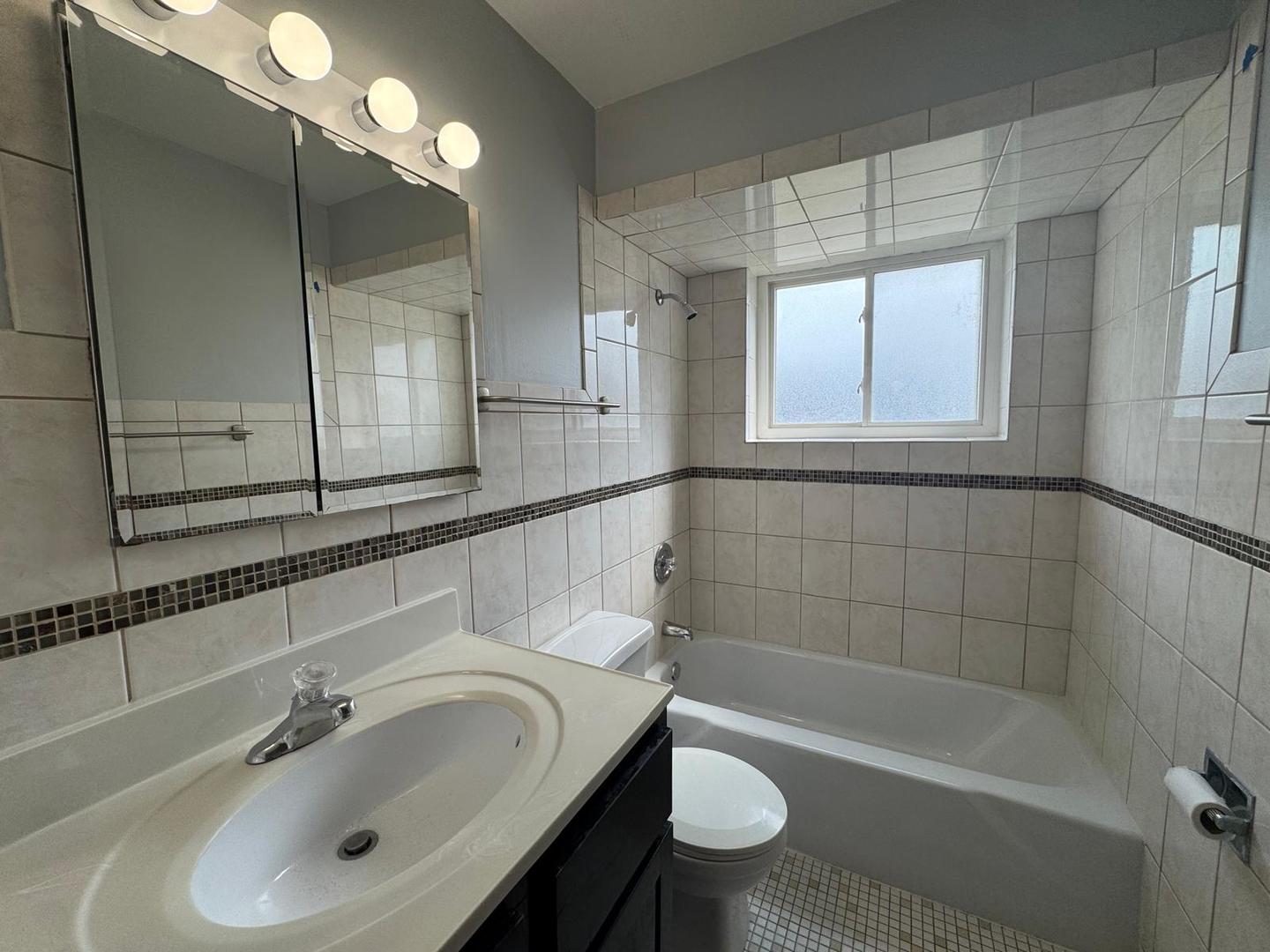 6543 16th Street Unit: 6