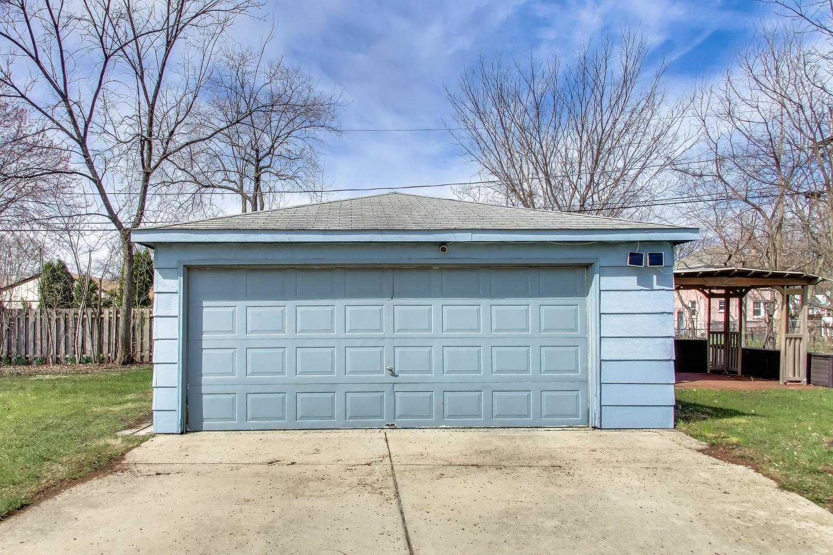 1508 SPEECHLEY Boulevard